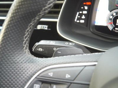 2023 AUDI Q8 — миниатюра 23