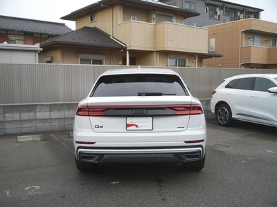 صورة 5 لـ 2023 AUDI Q8
