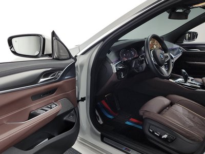 BMW 6 SERIES GT - 10