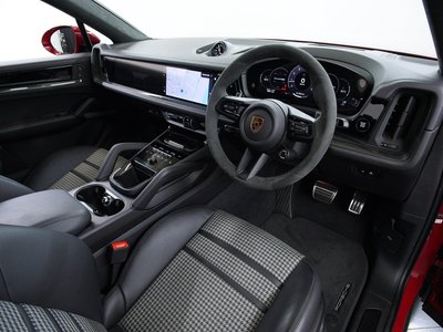 2024 Porsche CAYENNE — миниатюра 27