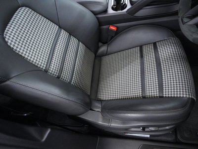2024 Porsche CAYENNE — миниатюра 29
