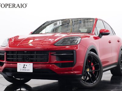 2024 Porsche CAYENNE photo 1