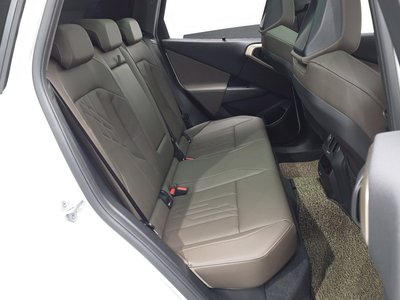 2025 BMW X3 缩略图 12