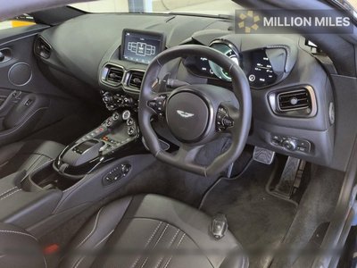 ASTON MARTIN V8 VANTAGE - 3