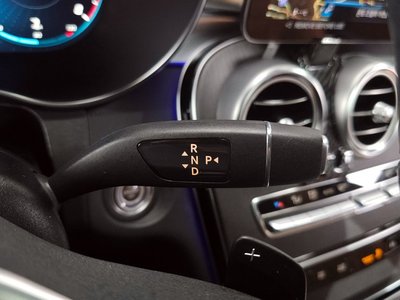 MERCEDES-BENZ GLC - 9