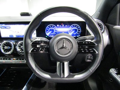 MERCEDES-BENZ EQA - 9