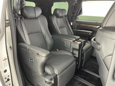 2021 Toyota ALPHARD thumbnail 26