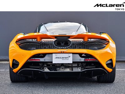 MCLAREN 750S - 8