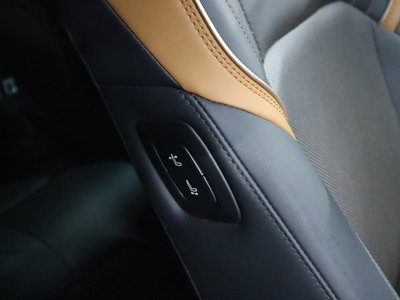 2022 Toyota CROWN CROSSOVER thumbnail 52