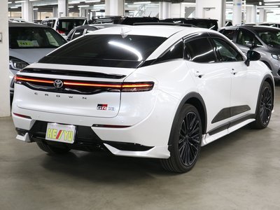 2022 Toyota CROWN CROSSOVER 照片 6