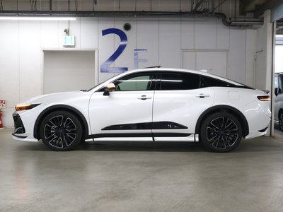 2022 Toyota CROWN CROSSOVER thumbnail 13