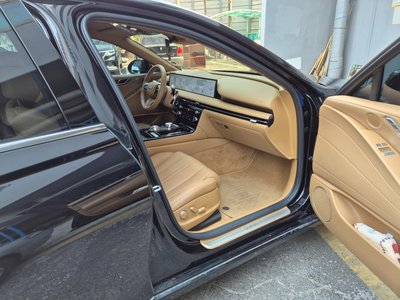 GENESIS G80 (RG3) - 8