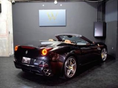 FERRARI CALIFORNIA - 2