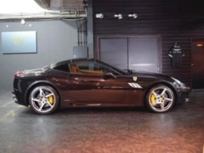 FERRARI CALIFORNIA - 9