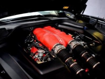 FERRARI CALIFORNIA - 6