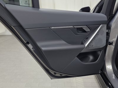 2025 BMW 5 SERIES 缩略图 15