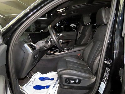BMW X7 - 7