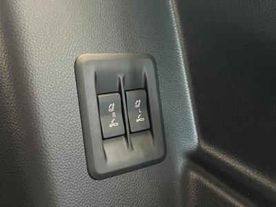 صورة مصغرة 50 لـ 2026 Lexus GX