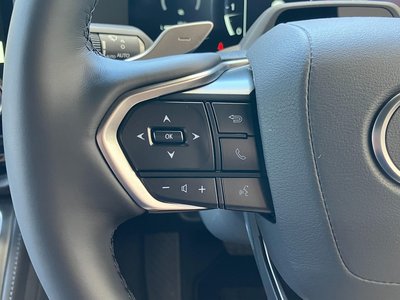 صورة مصغرة 45 لـ 2026 Lexus GX