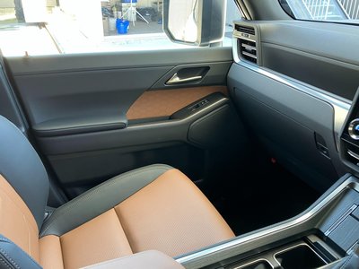 صورة مصغرة 58 لـ 2026 Lexus GX