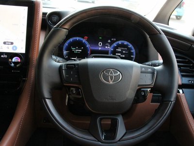 TOYOTA VELLFIRE - 3