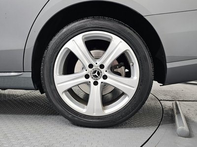 MERCEDES-BENZ E-CLASS - 6