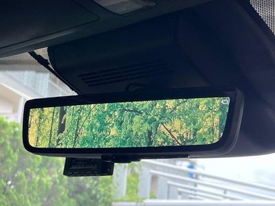 TOYOTA ALPHARD - 5