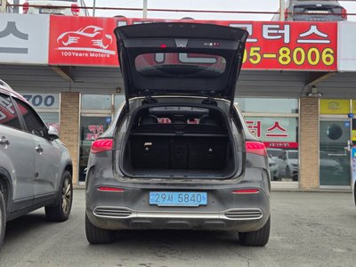 MERCEDES-BENZ EQE - 3