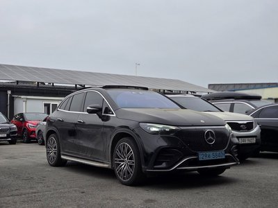 MERCEDES-BENZ EQE - 4