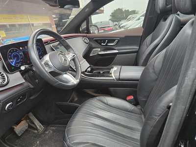 MERCEDES-BENZ EQE - 8