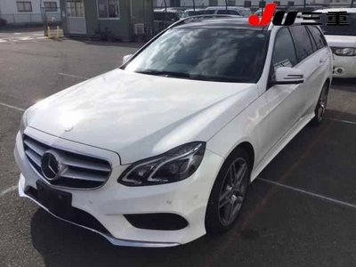 MERCEDES-BENZ E-CLASS - 9