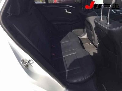 MERCEDES-BENZ E-CLASS - 5