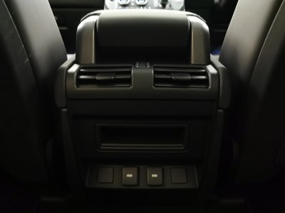 صورة مصغرة 15 لـ 2023 LAND Rover DEFENDER