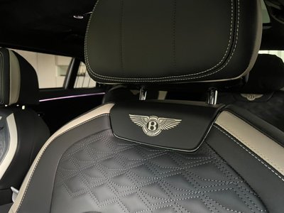 2025 Bentley FLYING SPUR 照片 10