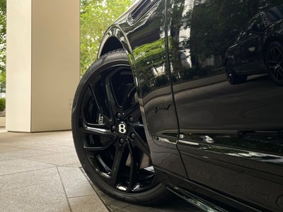 صورة مصغرة 36 لـ 2025 Bentley FLYING SPUR