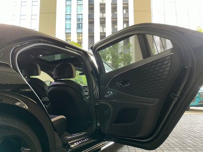 صورة مصغرة 16 لـ 2025 Bentley FLYING SPUR