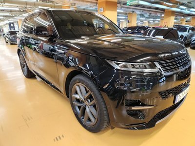 صورة 2 لـ 2025 LAND Rover RANGE ROVER SPORT
