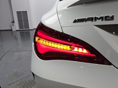 2017 Mercedes-BENZ CLA photo 10