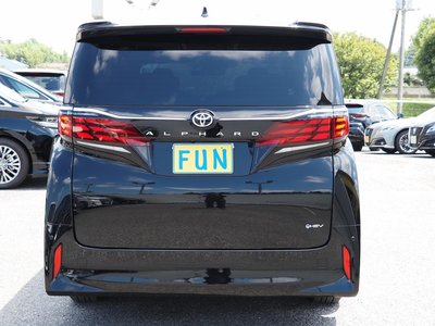 2024 Toyota ALPHARD photo 7