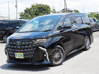 2024 Toyota ALPHARD photo 4