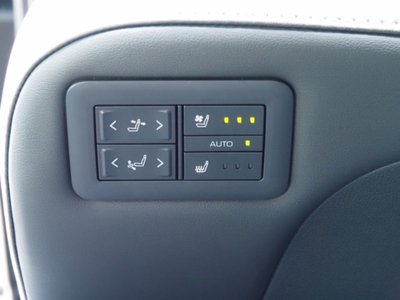 2024 Toyota ALPHARD thumbnail 31