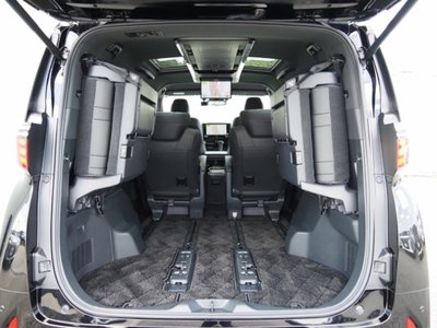 2024 Toyota ALPHARD thumbnail 36