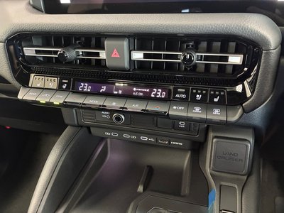 صورة مصغرة 13 لـ 2026 Toyota LAND CRUISER 250