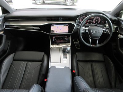 AUDI A7 - 9