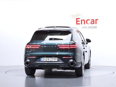 صورة 3 لـ 2021 Genesis GV70