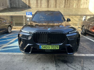 BMW X7 - 6