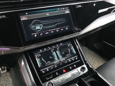 2022 AUDI Q7 — миниатюра 16