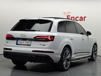 2022 AUDI Q7 照片 4