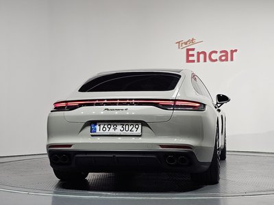 2023 Porsche PANAMERA — фото 3