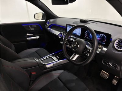 صورة 2 لـ 2025 Mercedes-BENZ GLB